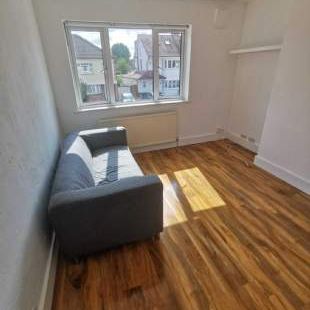 1 bedroom property to rent in Watford - Photo 4