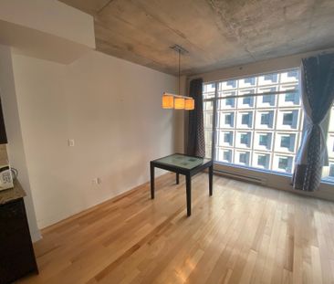 441 Av. du Président-Kennedy, Montréal - Photo 2
