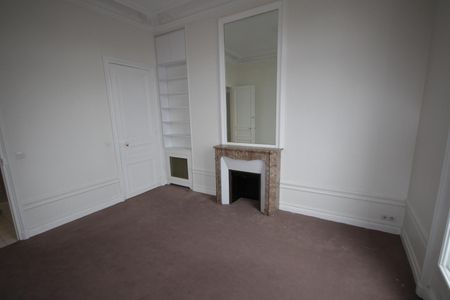 Appartement familial de 7 pièces (4 chambres), Paris 17°. - Photo 2