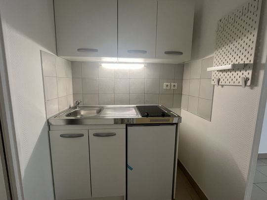 Studio rénové - Rue Saint Fuscien - 27,88 m2 - Photo 1