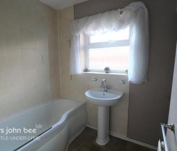 1 bedroom maisonette to rent - Photo 3