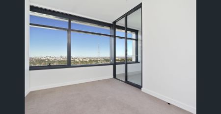 Two Bedroom Unit Plus Winter Garden in heart of Chatswood - Photo 5