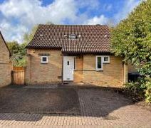 3 bedroom detached house to rent - Photo 4