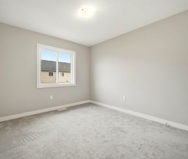 For Lease - 145 Sonoma Lane, Hamilton, Ontario - Photo 3