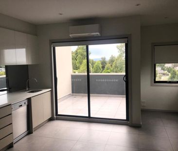 Modern Living Townhouse - Photo 4