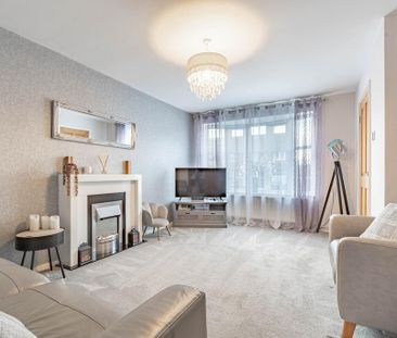 3 bedroom semi-detached house to rent - Photo 5
