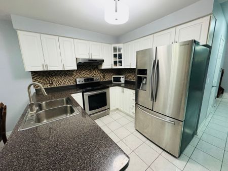 For Lease - 128 Jordan Drive, Orangeville, Ontario - Photo 3