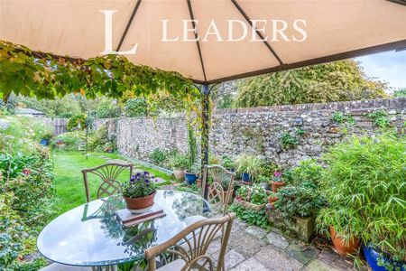 2 bedroom detached house to rent - Photo 4