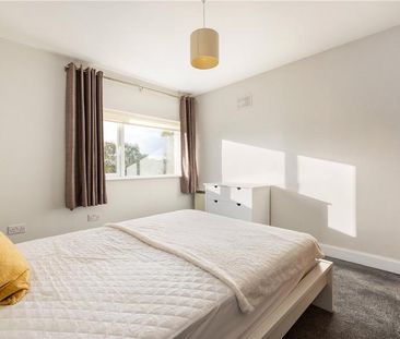 13 Cambria De Vesci Court Dun Laoghaire Co Dublin - Photo 3