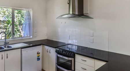 Three bedroom home! - Photo 4