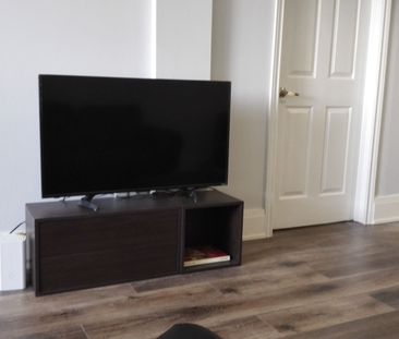 For Lease - 62 Sunnypoint Crescent Unit# Lower A, Toronto, Ontario - Photo 1