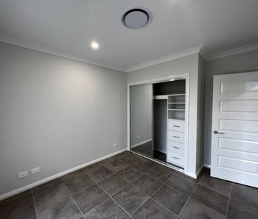 GREAT LOCATION! - Photo 1