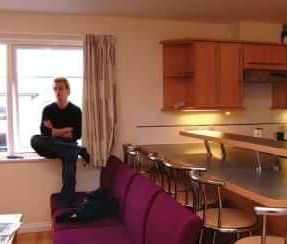 Premium Plus Ensuite - Photo 2