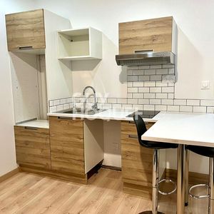 Studio rénové avec Terrasse dans immeuble avec buanderie et local vélo - Photo 2