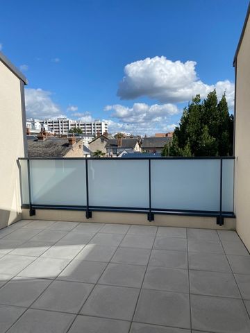 Location Appartement 2 pièces 44m² ORLEANS 45000 - Photo 5