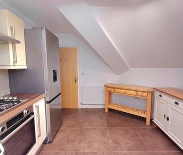 2 bedroom apartment to rent - Photo 1