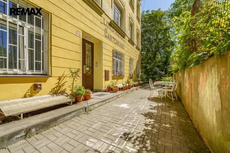 Pronájem bytu 1+kk v osobním vlastnictví 20 m², Karlovy Vary - Photo 5