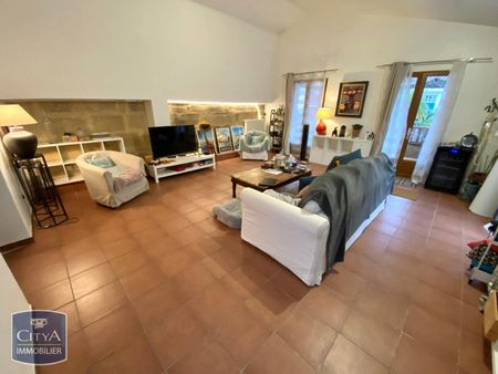 Location Appartement 4 pièces 121m² LA SEYNE SUR MER 83500 - Photo 4