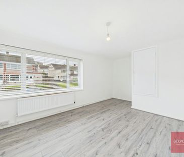 Semi-detached house to rent on - Photo 6