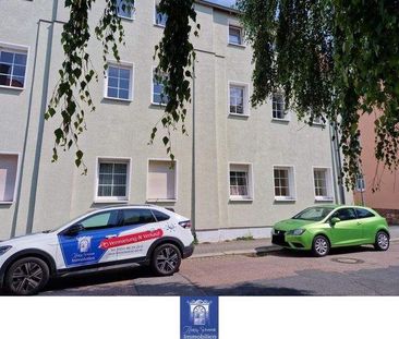 Gemütliche 2-Zimmerwohnung mit separater Küche und modernem Bodenbe... - Photo 1