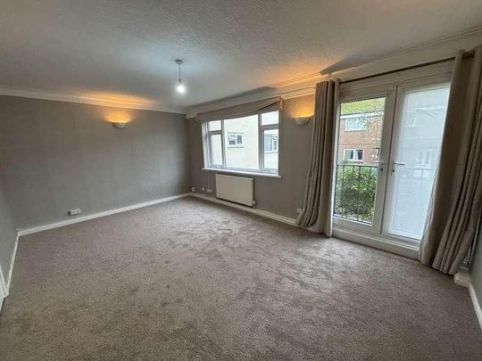 Park Lane Court, Bury New Road, M7 - Photo 1