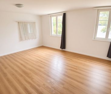 2.5 Zimmer, 80 m², 2. Stock - Foto 5
