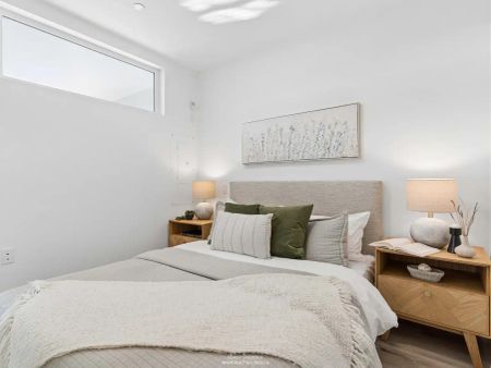 Red Upper Lonsdale — JR 1 BED, 1 BATH - Photo 4