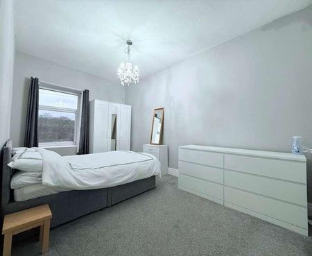 Phillpstown, Rossendale, BB4 - Photo 5