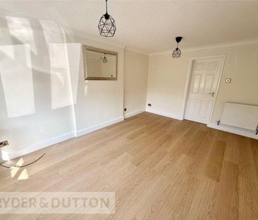 4 bedroom detached house to rent - Photo 1