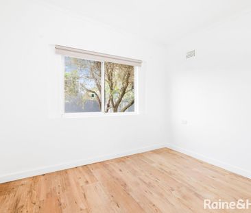 Level Upper, 4/317-319 Barrenjoey Road, Newport, NSW 2106 - Photo 3