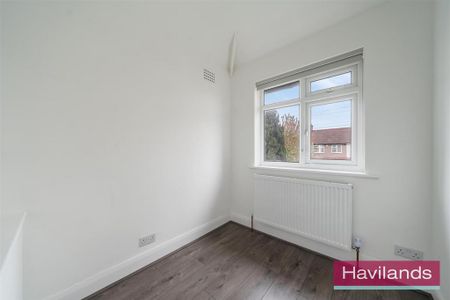 3 bedroom end of terrace house to rent - Photo 5