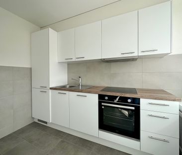 Charmant appartement de 2.5 pièces avec un balcon - Photo 4