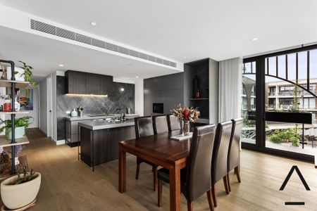 Spacious Boutique Apartment in YarraBend’s Vibrant Riverside Community - Photo 3