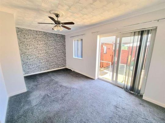 Five Post Lane, Elson, Gosport, PO12 - Photo 1