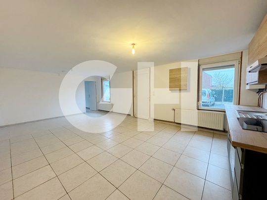 Appartement de Plain-pied avec parking F2 (53 m²) à louer à JEUMONT - Photo 1