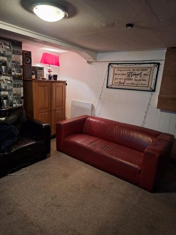 5 bedroom house share to rent - Photo 2