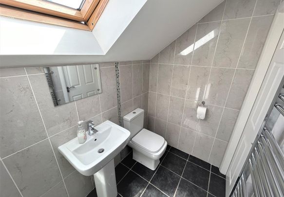 Eley Court, Halesowen Street, Rowley Regis - Photo 1