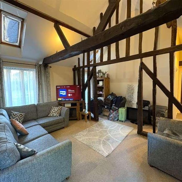 Fka Estate Office Corner, Christine Ingram Gardens, Bracknell, Berkshire, RG42 - Photo 1