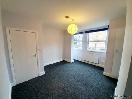 3 bedroom property to rent in London - Photo 3