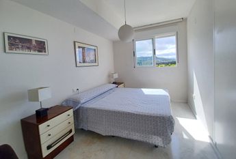 WINTER RENTAL. SPACIOUS PENTHOUSE APARTMENT FOR RENT WITH LARGE TERRACE