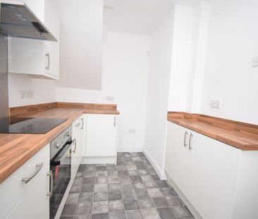 2 bedroom terraced house to rent - Photo 6