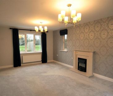 4 bedroom detached house to rent - Photo 1