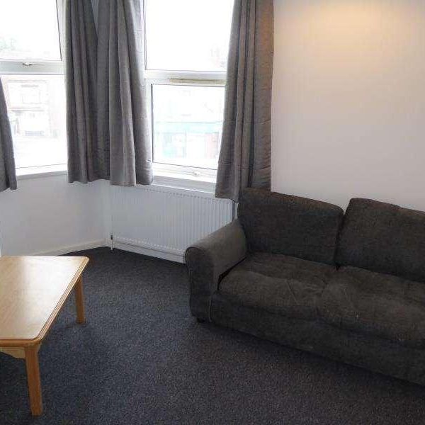 Ashton Road, Harehills, LS8 - Photo 1
