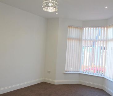 2 bedroom cottage to rent - Photo 2