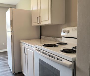 11 Iroquois Apartments - Photo 6