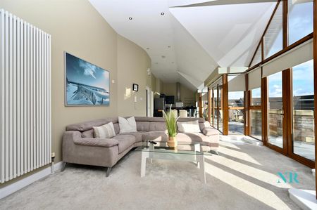 Penthouse - Apt 83, Park Royal 841c Lisburn Road, Malone Lower, Belfast, BT9 7GY - Photo 4