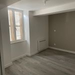 Location Appartement 2 pièces 51m² CHARLIEU 42190 - Photo 2