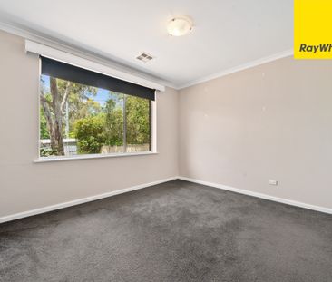 72 Carruthers Street, Curtin ACT 2605 - House For Rent | Domain - Photo 3