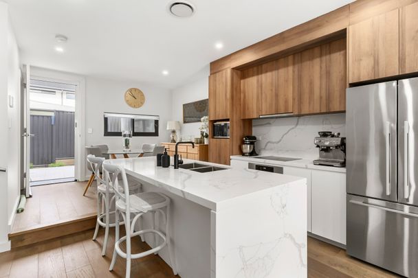 5/6 Durbar Avenue, Kirrawee NSW 2232 - Townhouse For Rent | Domain - Photo 1