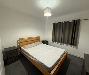 Flat to rent on - Photo 3